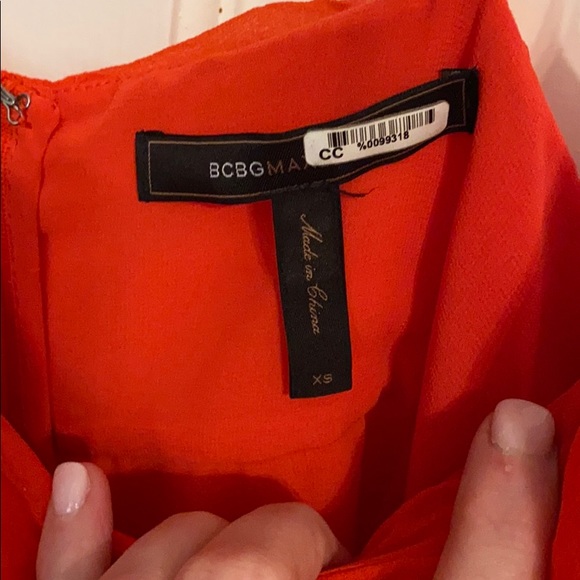 Orange XS  BCBG flowy top. - Picture 2 of 3